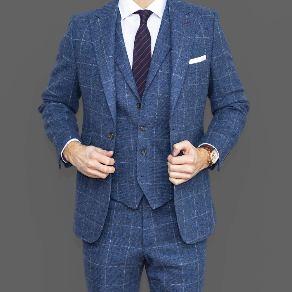 Made-to-Measure Suiting & Tuxedos